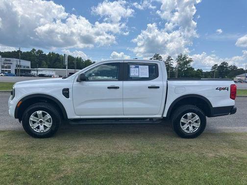 Oxford White 2025 Ford Ranger XL