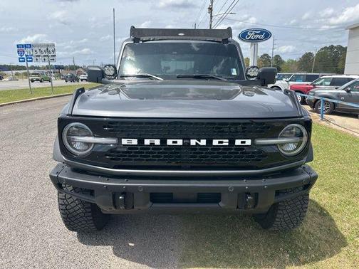 Carbonized Gray Metallic 2024 Ford Bronco Wildtrak