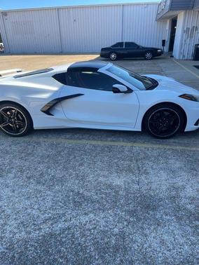 Arctic White 2025 Chevrolet Corvette Stingray w/1LT