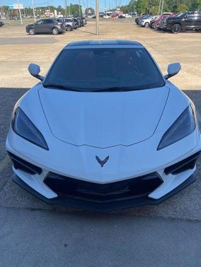Arctic White 2025 Chevrolet Corvette Stingray w/1LT