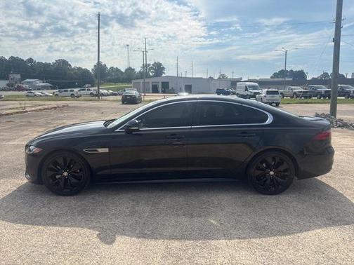 2023 Jaguar XF R-Dynamic SE P300 AWD Automatic