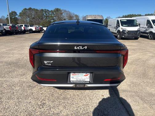 2025 Kia K4 EX