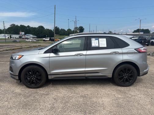 2024 Ford Edge SE