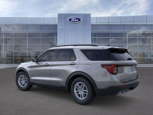 Carbonized Gray Metallic 2026 Ford Explorer Active