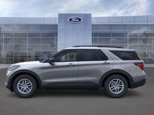 Carbonized Gray Metallic 2026 Ford Explorer Active