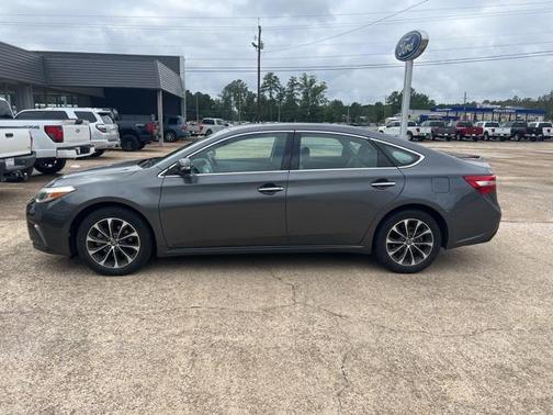 2016 Toyota Avalon Limited
