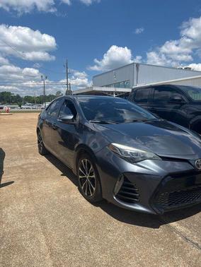 Slate Metallic 2018 Toyota Corolla XSE