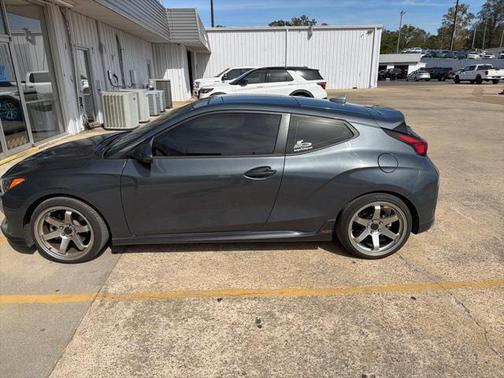 2019 Hyundai Veloster Base