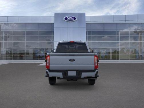 Glacier Gray Metallic Tri-Coat 2026 Ford F-250 Lariat