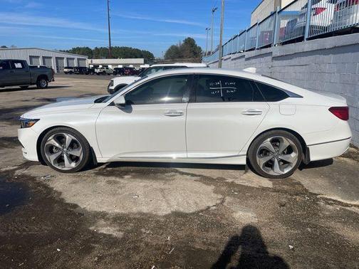 2018 Honda Accord Touring 2.0T