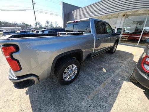 2025 Chevrolet Silverado 3500 High Country