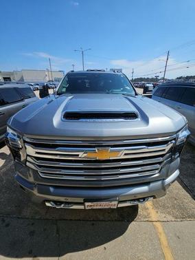 2025 Chevrolet Silverado 3500 High Country