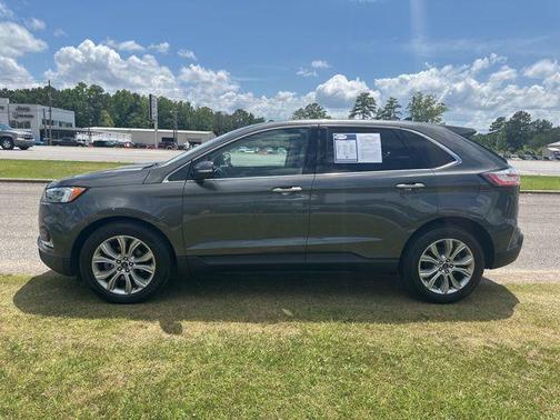 Magnetic Metallic 2019 Ford Edge Titanium