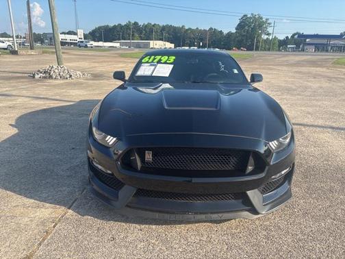 2019 Ford Shelby GT350 Base