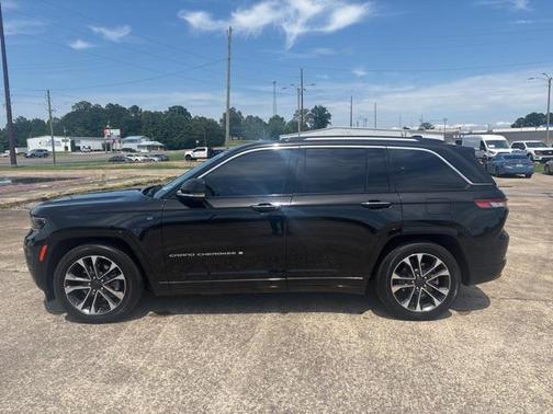 2023 Jeep Grand Cherokee 4xe Overland