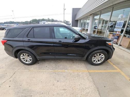 2021 Ford Explorer Base