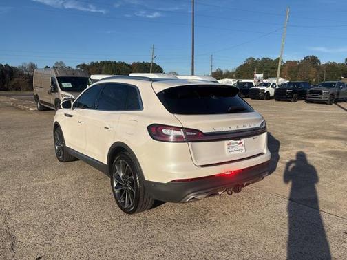 2019 Lincoln Nautilus Reserve