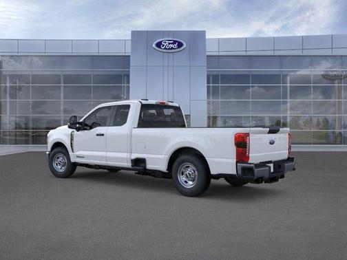 Oxford White 2026 Ford F-350 XL