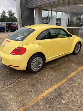 Yellow Rush 2013 Volkswagen Beetle 2.5L