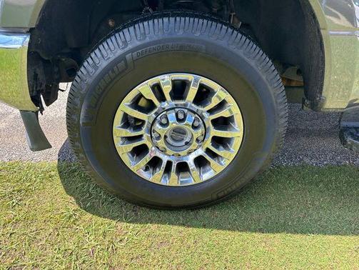 Magnetic Metallic 2020 Ford F-250 XLT