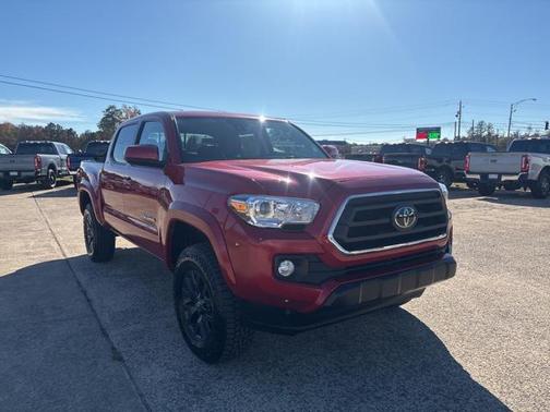 2022 Toyota Tacoma SR5