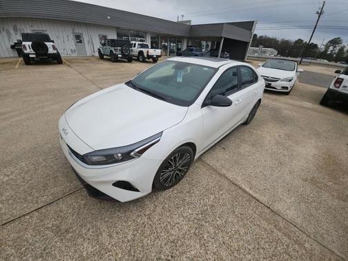 2023 Kia Forte GT-Line