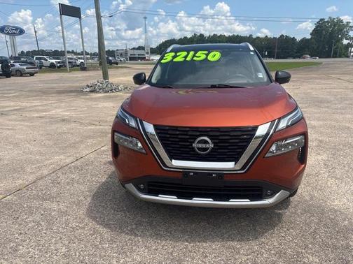 2022 Nissan Rogue Platinum