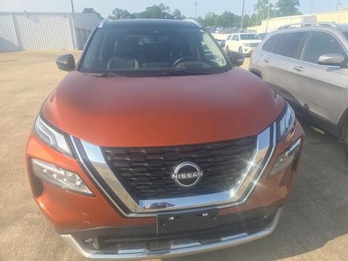 2022 Nissan Rogue Platinum
