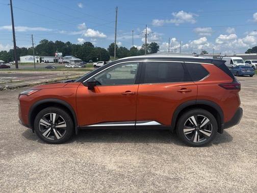 2022 Nissan Rogue Platinum