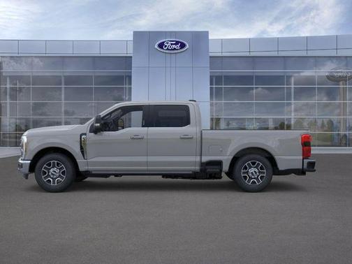 Avalanche 2026 Ford F-350 Lariat
