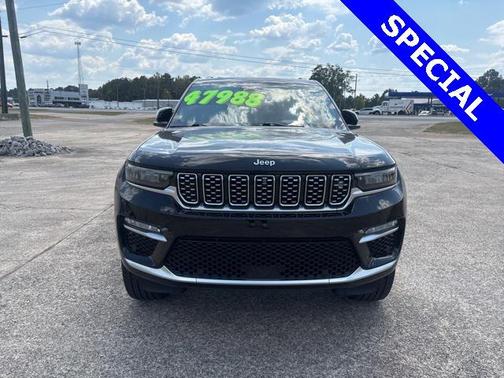 2023 Jeep Grand Cherokee Summit