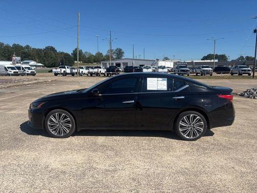 2023 Nissan Altima 2.5 SL