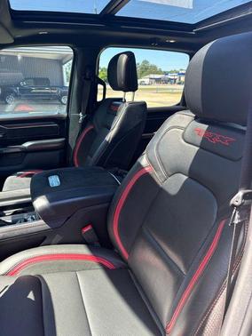 Diamond Black Crystal Pearlcoat 2024 RAM 1500 TRX