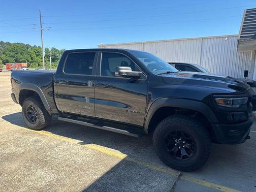 Diamond Black Crystal Pearlcoat 2024 RAM 1500 TRX