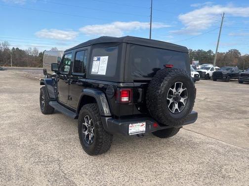 2019 Jeep Wrangler Unlimited Sahara