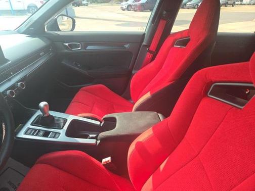 2024 Honda Civic Type R Base