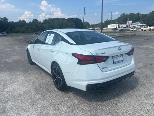 2024 Nissan Altima SR FWD