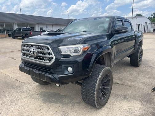 2017 Toyota Tacoma SR