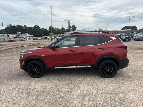 2022 Kia Seltos Nightfall Edition