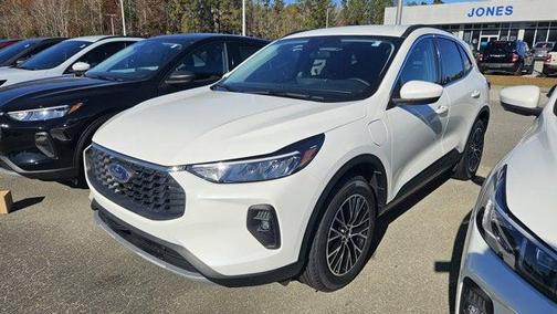 2025 Ford Escape PHEV Base