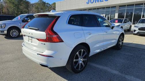 2021 Volvo XC60 T5 Inscription