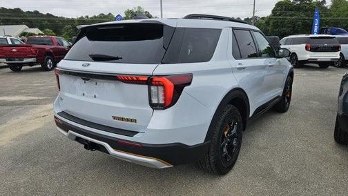 Space White Metallic 2026 Ford Explorer Tremor
