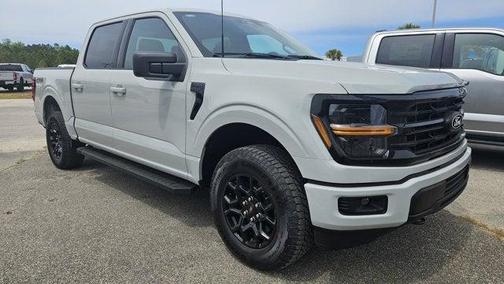 Avalanche 2026 Ford F-150 XLT Truck