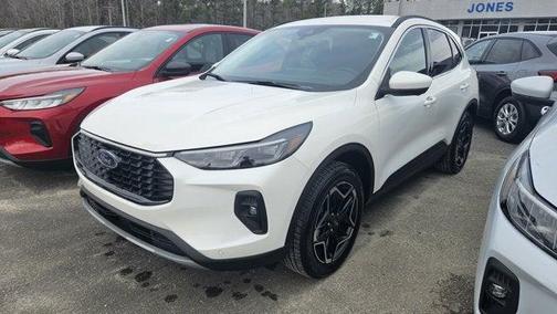 2026 Ford Escape Platinum