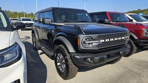 Shadow Black 2025 Ford Bronco Badlands