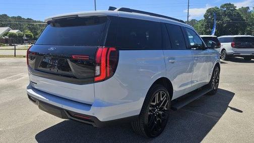 Space Silver Metallic 2026 Ford Expedition Platinum