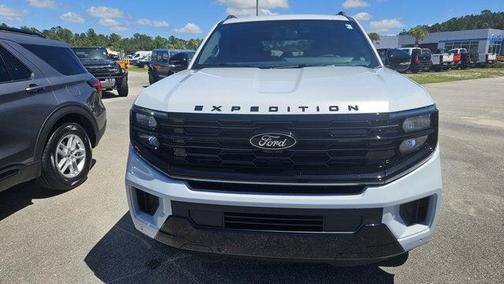 Space Silver Metallic 2026 Ford Expedition Platinum