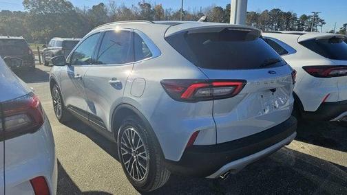 2026 Ford Escape PHEV Base