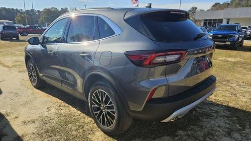 2026 Ford Escape PHEV Base