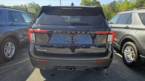 Agate Black Metallic 2026 Ford Explorer Active
